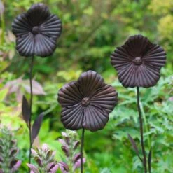 Wilstone 127cm Iron Poppy Flower Garden -Garden Care Store 5060345971767 3